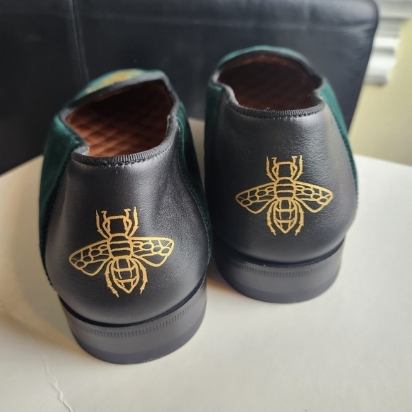 Gucci Green embroidered loafers size 8 new no box, imperfections - Picture 11 of 16
